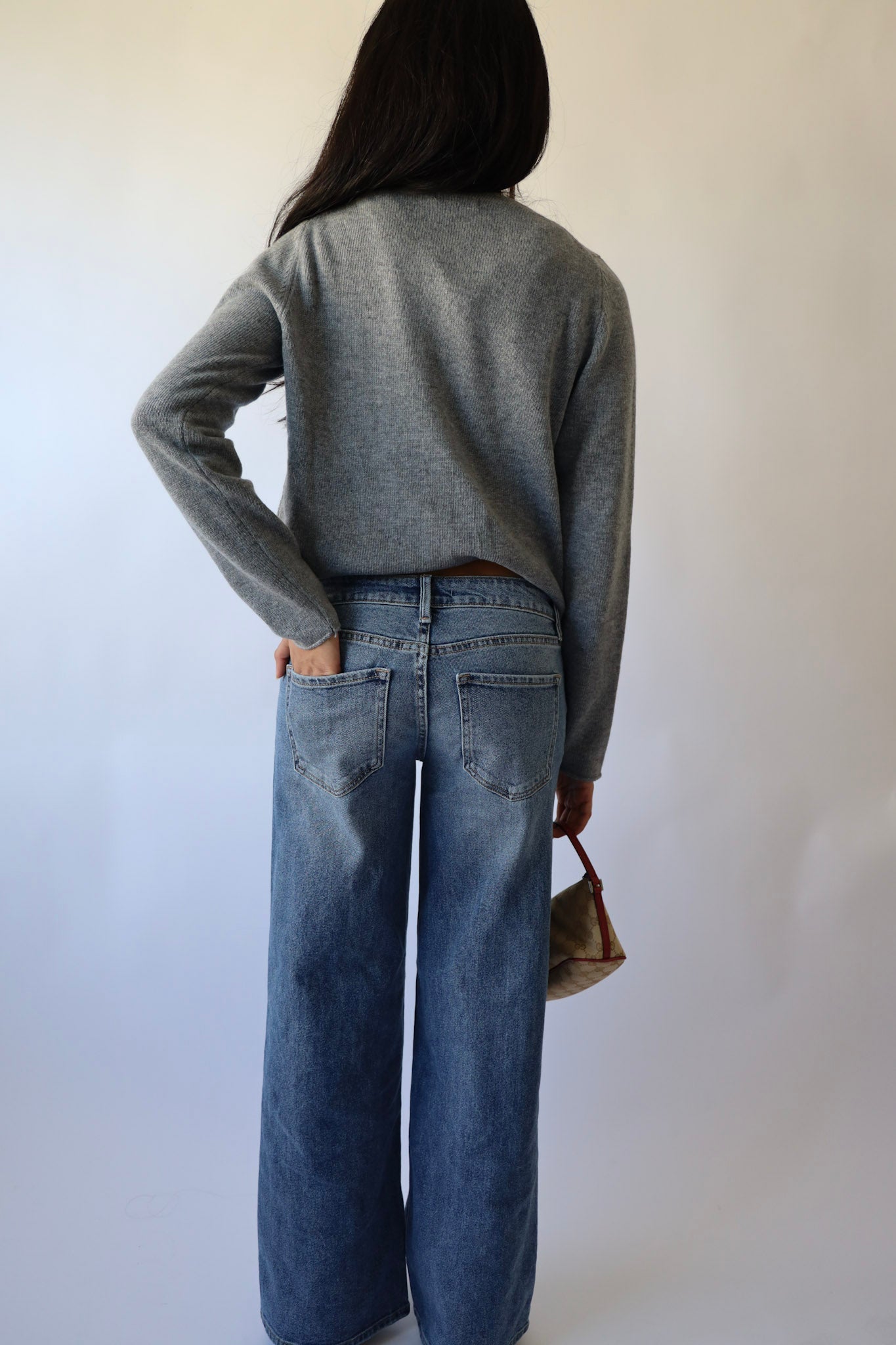 Lightweight Cropped Button Down Cardigan