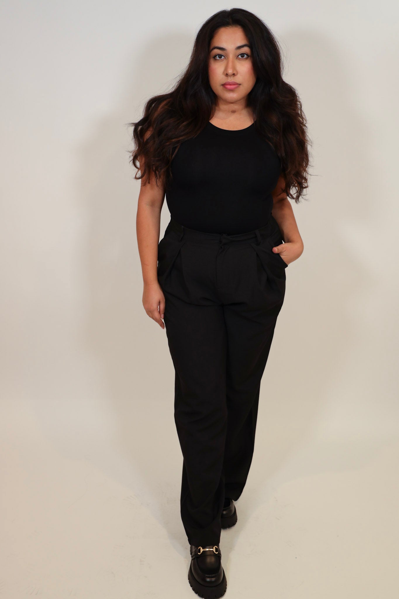 Cropped Seamless Round Neck Tank Top