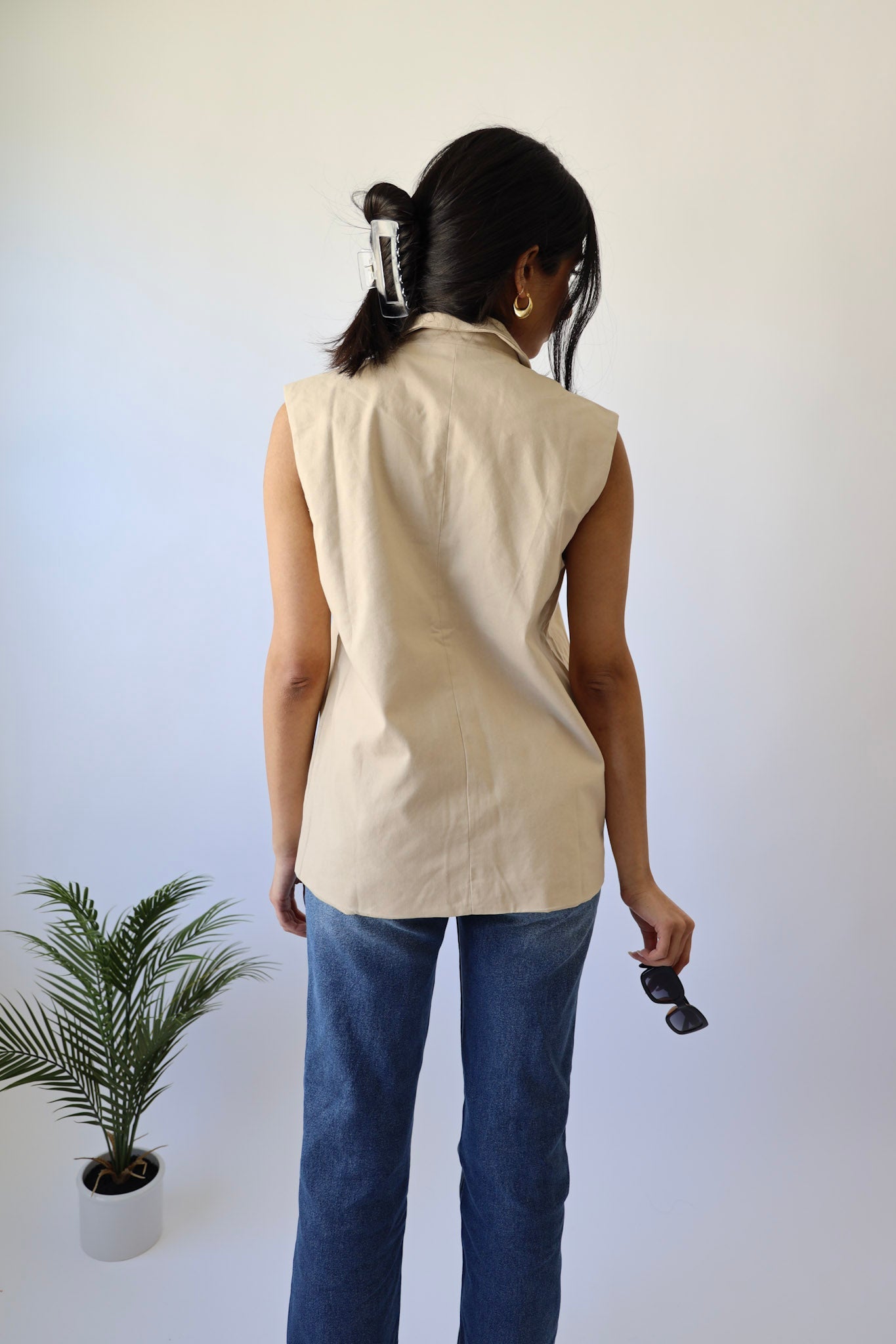 Taupe Oversized Sleeveless Blazer