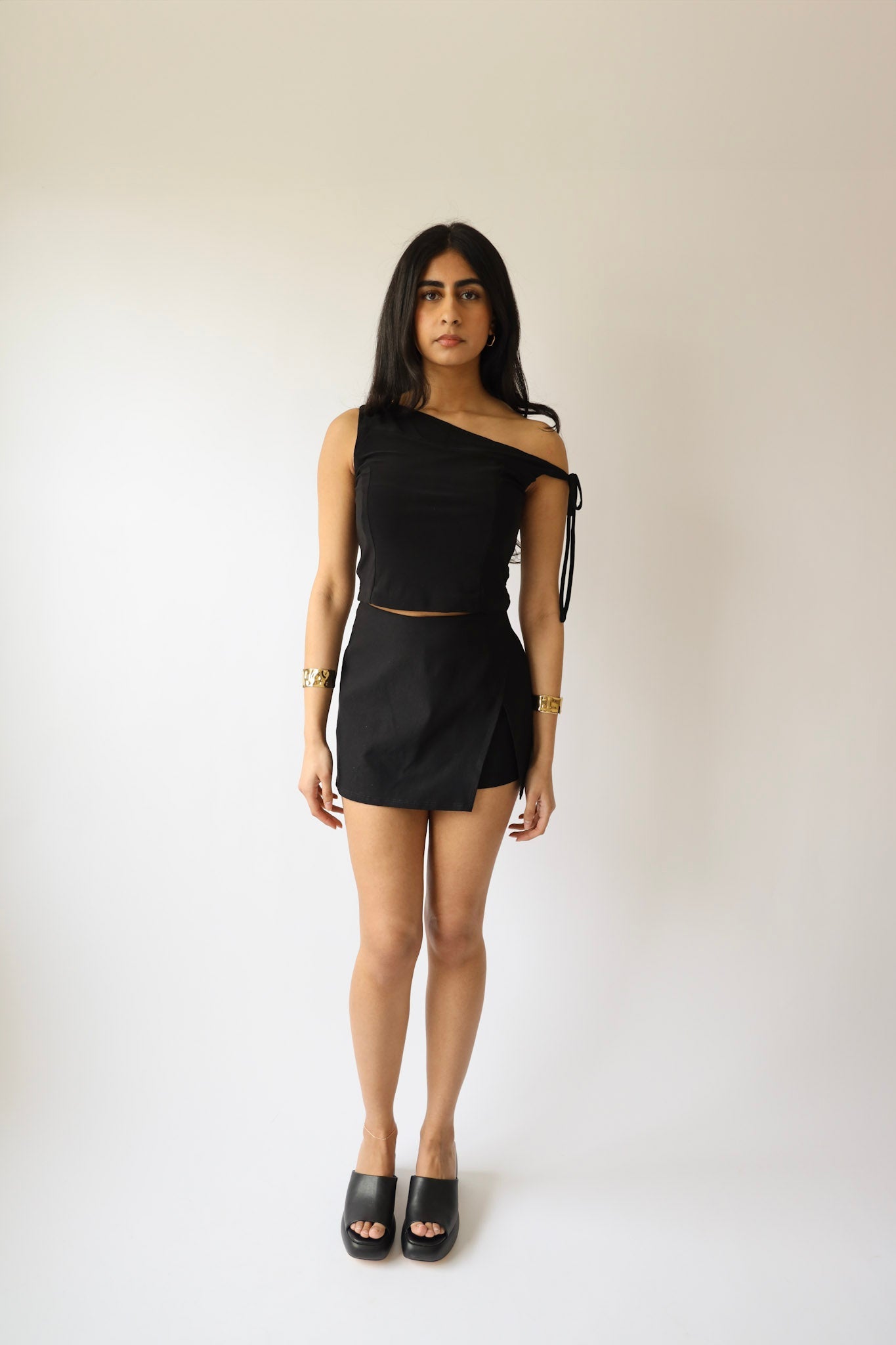 Black Asymmetrical Strap Cropped Top