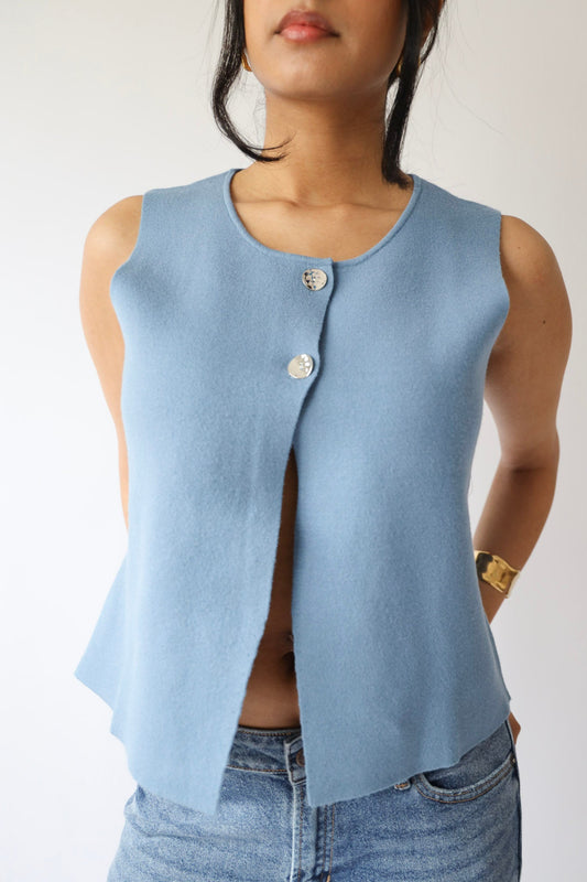 Metal Button Detail Cropped Sleeveless Sweater Vest