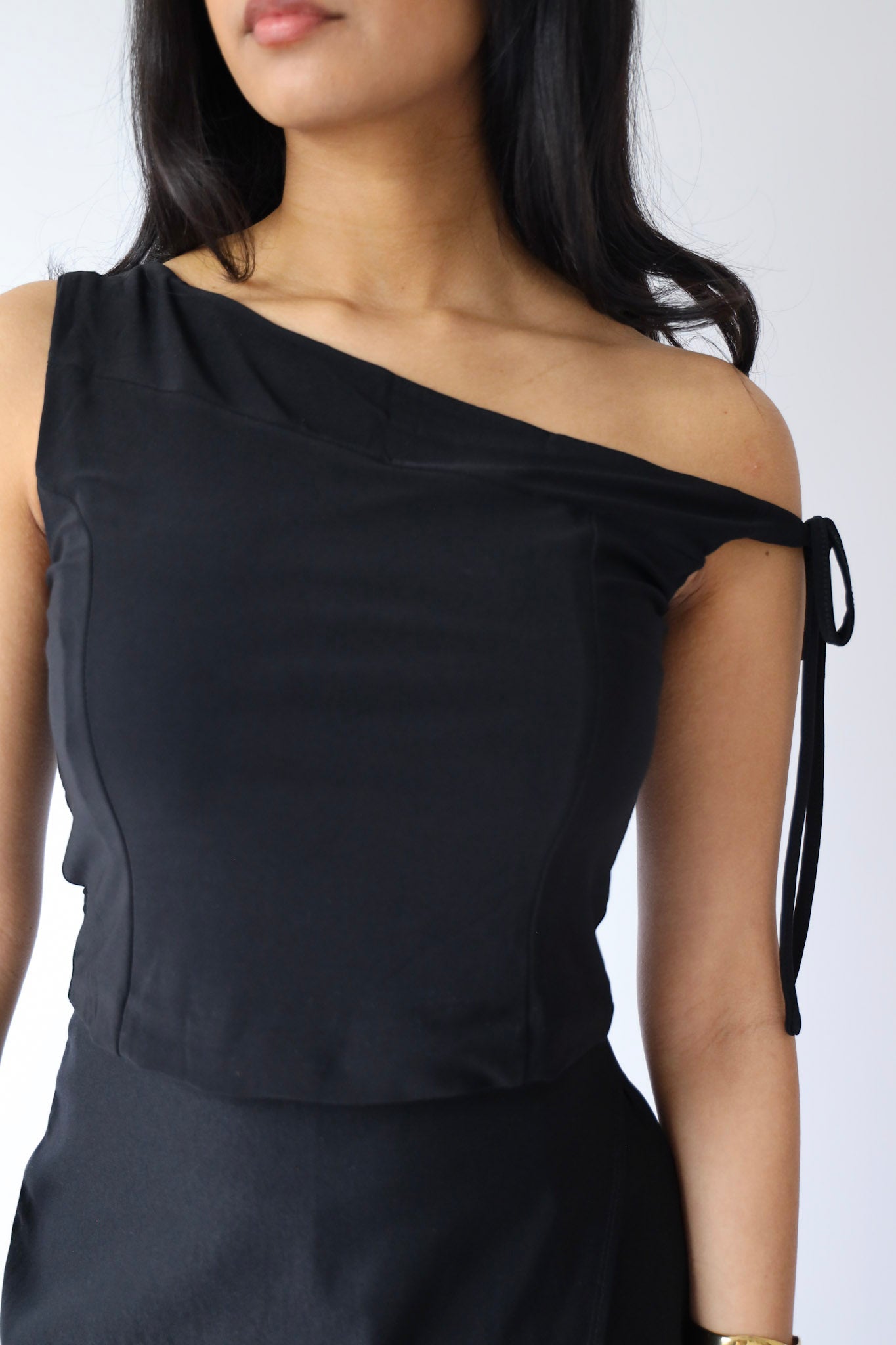 Black Asymmetrical Strap Cropped Top