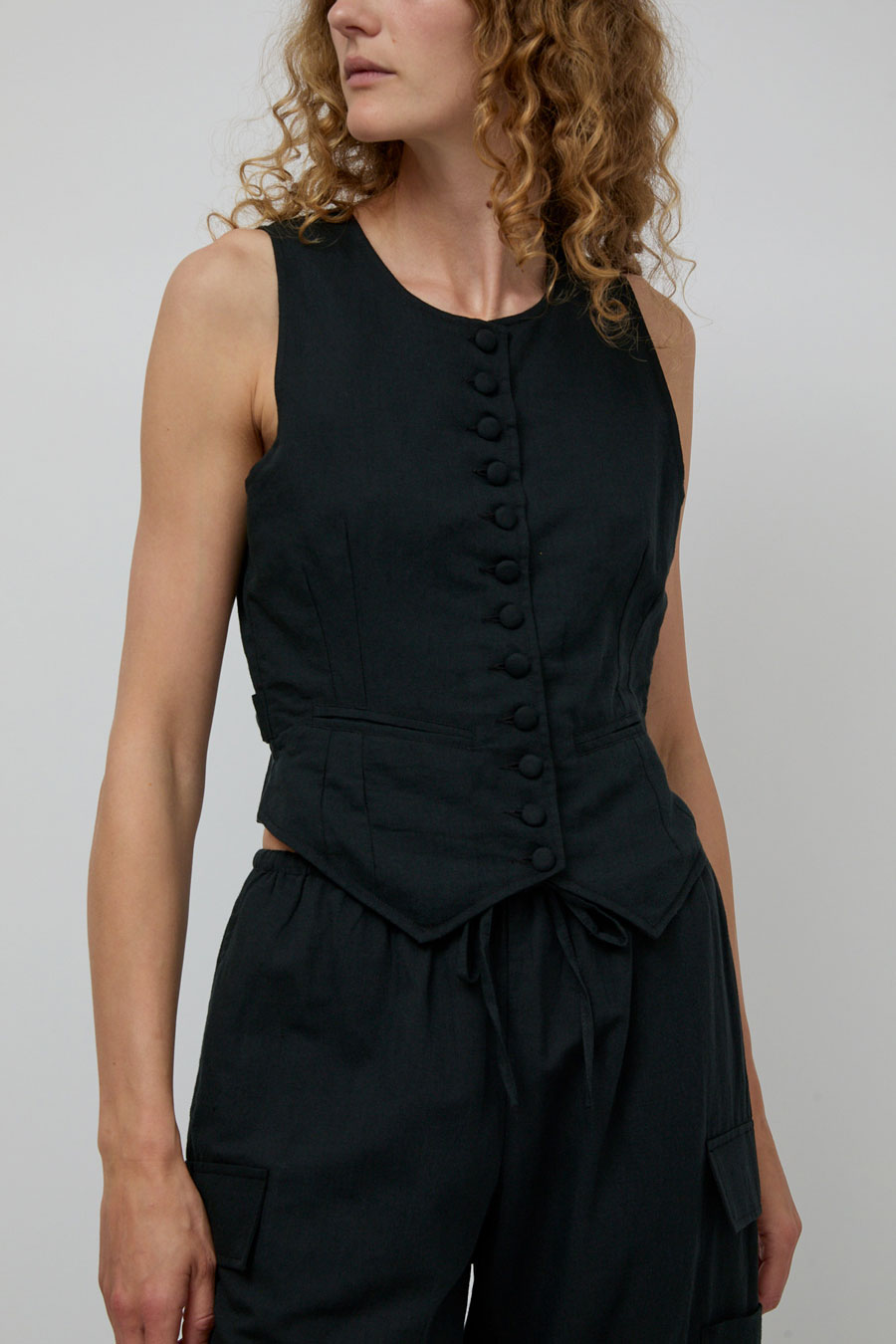 Ciao Lucia Argento Vest in Black