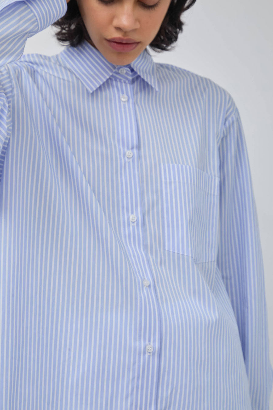 Marios Swing Shirt in Stripe White and Light Blue